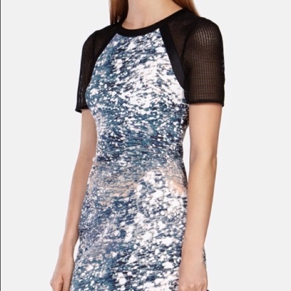 Stylish Karen Millen dress UK8 US 2 w black mesh sleeves - Picture 1 of 4